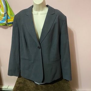 Jones New York easy care blazer 18w